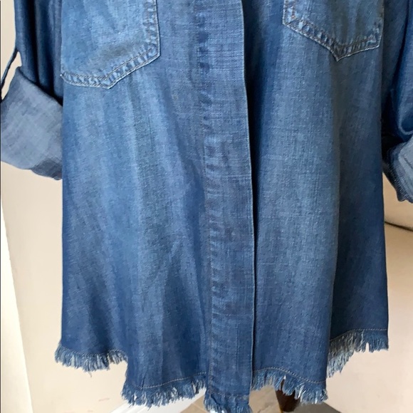 CLOTH AND STONE button down split back shirt large - Picture 3 of 6